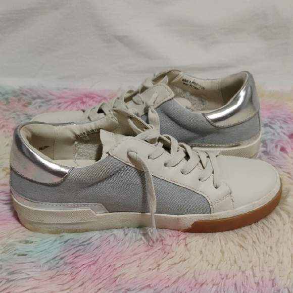 Dolce Vita White Silver & Denim Harryson Sneakers Sleek Low-Top Design #50 - Picture 8 of 11
